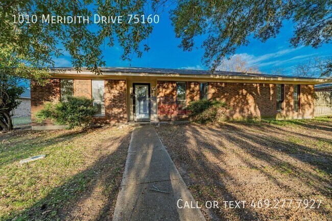 Building Photo - 1010 Meridith Dr