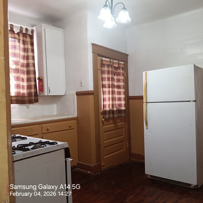 Building Photo - 3314 Touro St