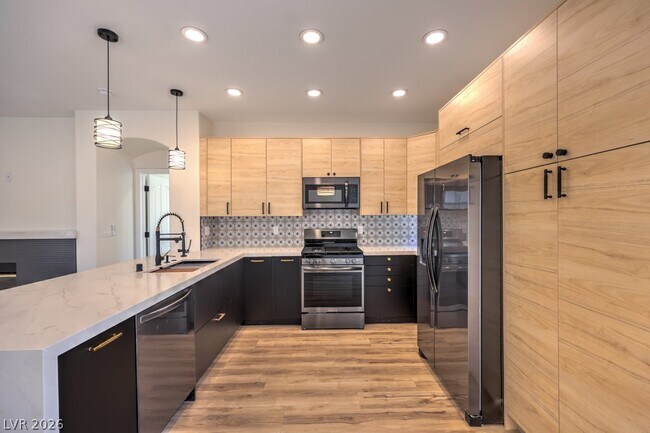 Foto del edificio - 2609 Country Mile Dr