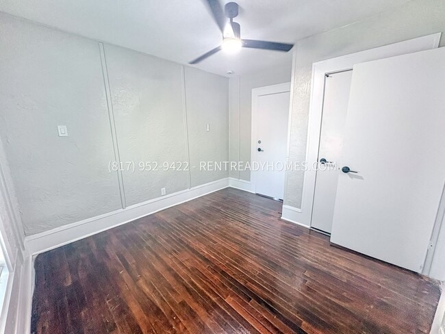 Building Photo - 1023 Delmas St