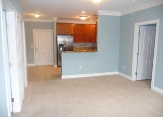 Building Photo - 936 Perry St