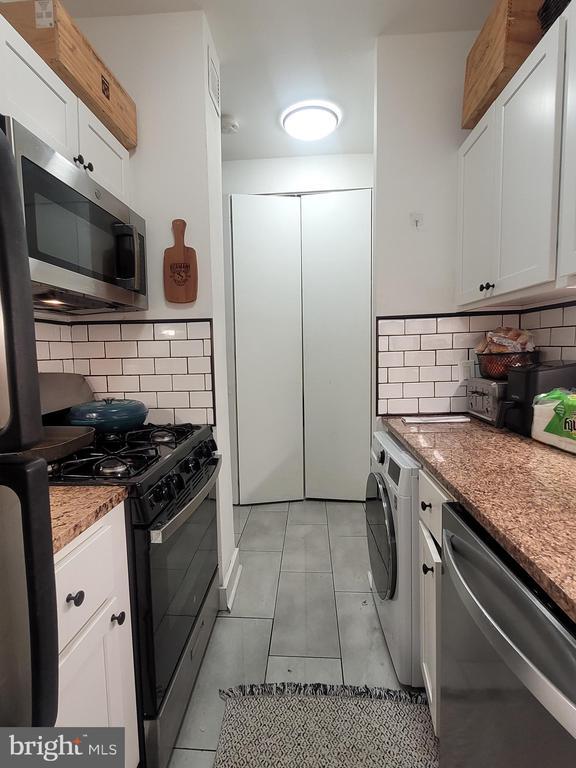 Foto del edificio - 219 S 18th St