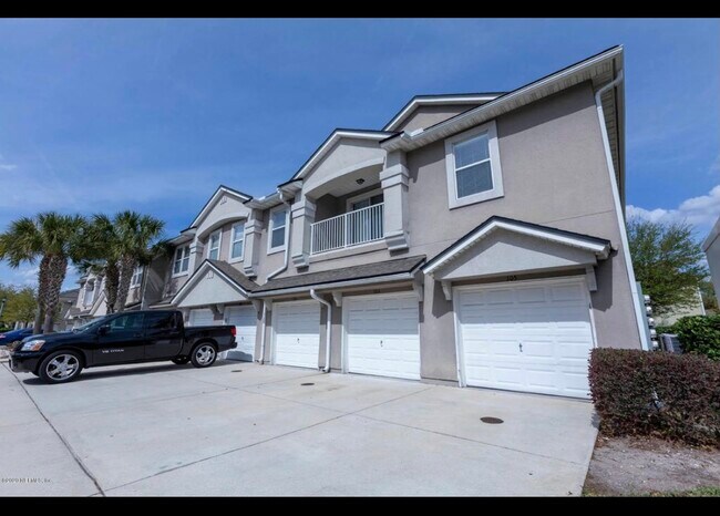Building Photo - 8205 White Falls Blvd