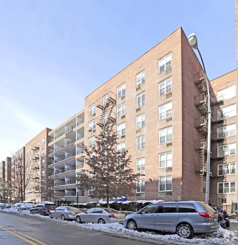Primary Photo - 14325 41st Ave
