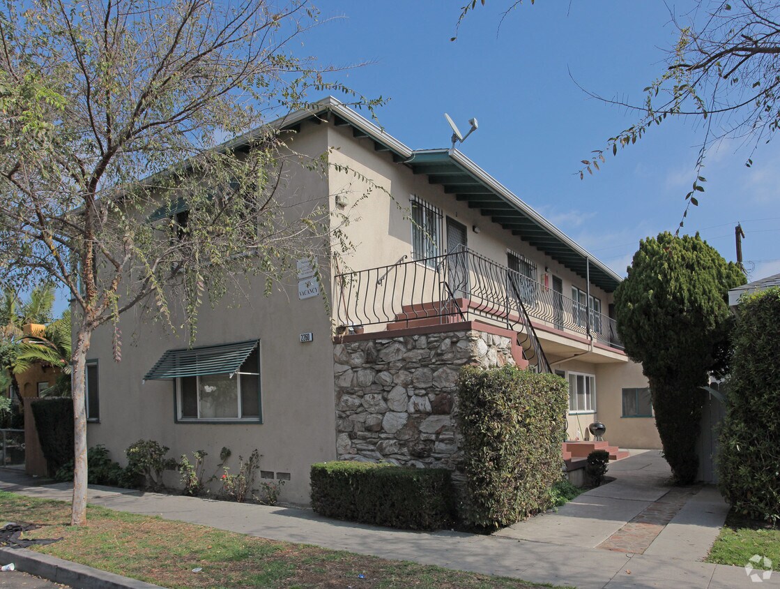 Foto principal - 2260 Pine Ave