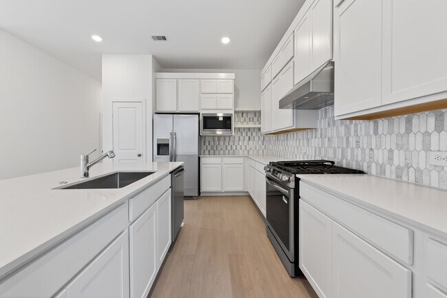 Foto del edificio - 21619 Colonial Meadow Creek Trl