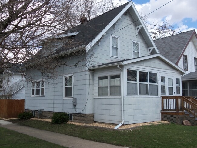 Building Photo - 1301 Grant Ave
