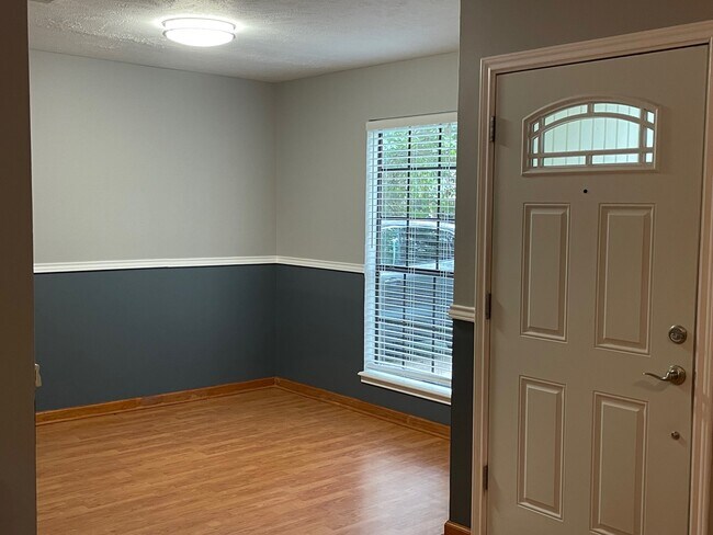Foto del edificio - 2614 N Red Cedar Cir