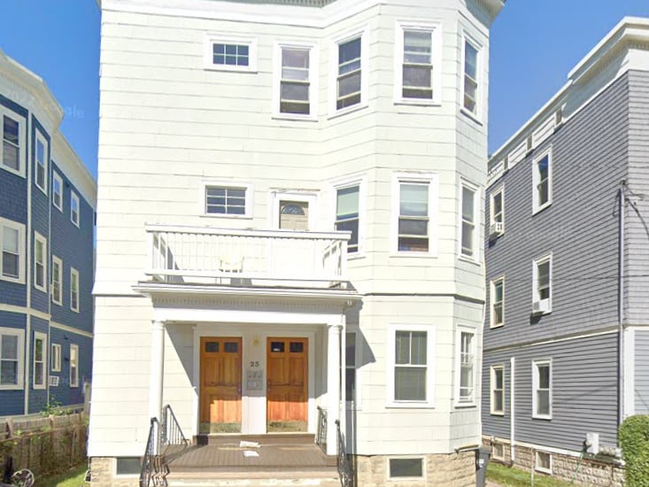 Building Photo - 23 Tufts St