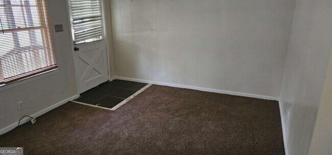 Foto del edificio - 4695 Anderson Livsey Ln