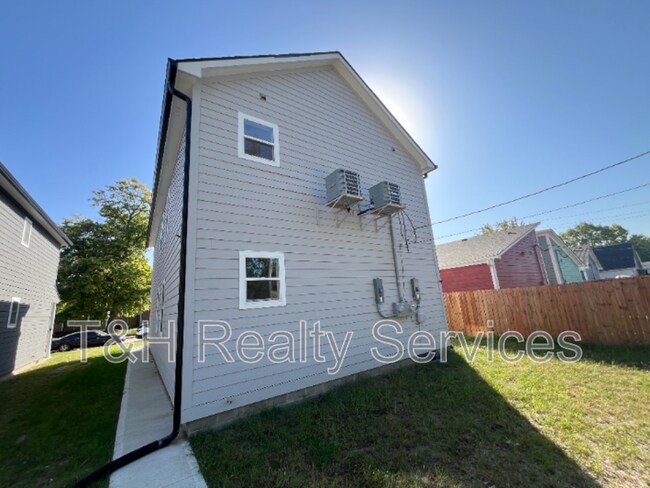Foto del edificio - 1606 Quill St
