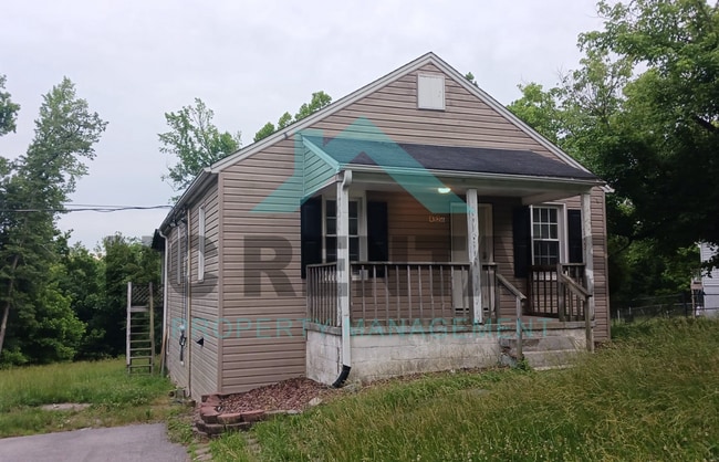 Building Photo - 4126 Kivett Dr