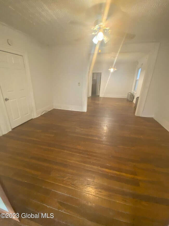 Foto del edificio - 156 7th Ave