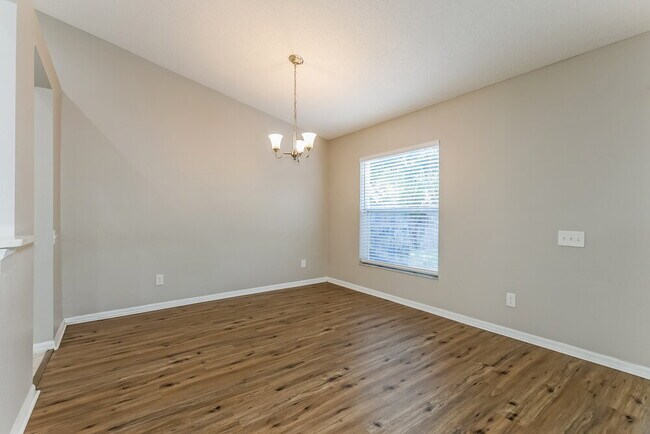 Building Photo - 10608 Walker Vista Dr