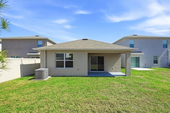 Foto del edificio - 2901 Maiden Grass Isle