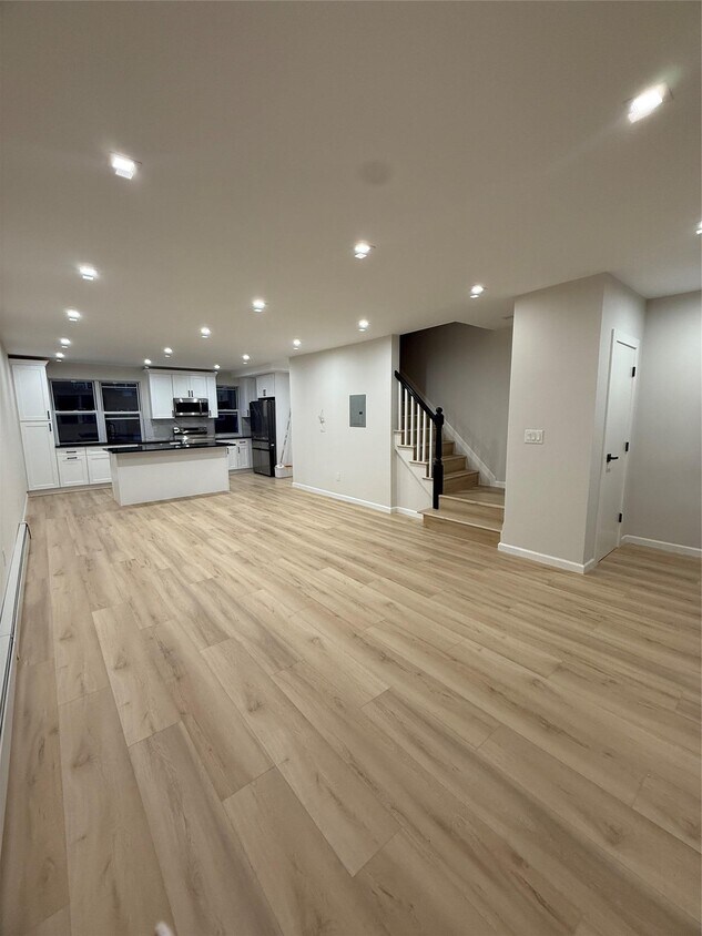 Foto principal - 110-23 172nd St