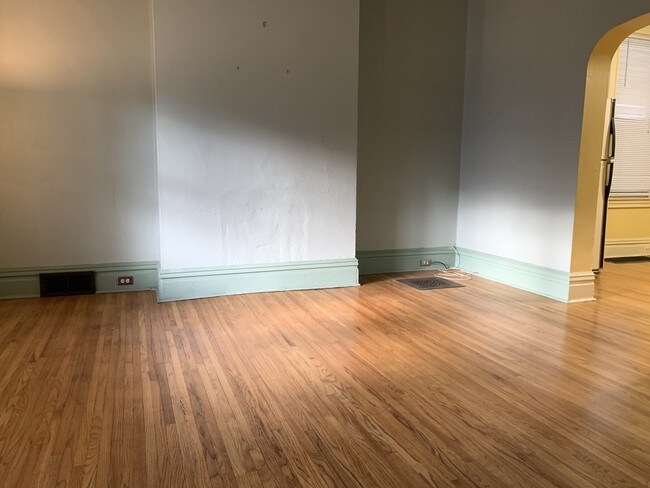 Foto del edificio - 719 Savannah Ave