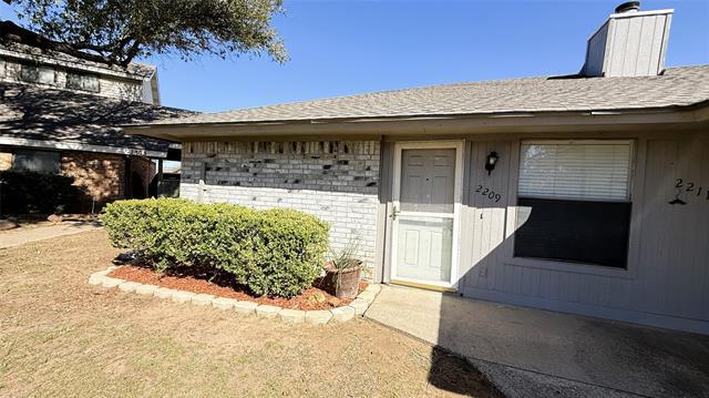 Building Photo - 2209 Madrid Ct