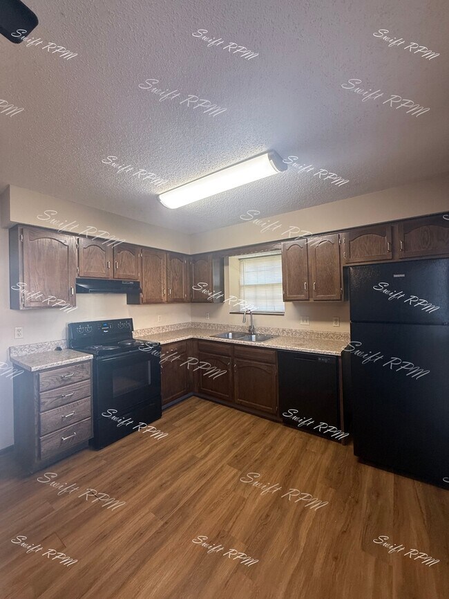 Foto del edificio - 6704 W 150th St