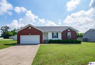 Building Photo - 520 University Dr