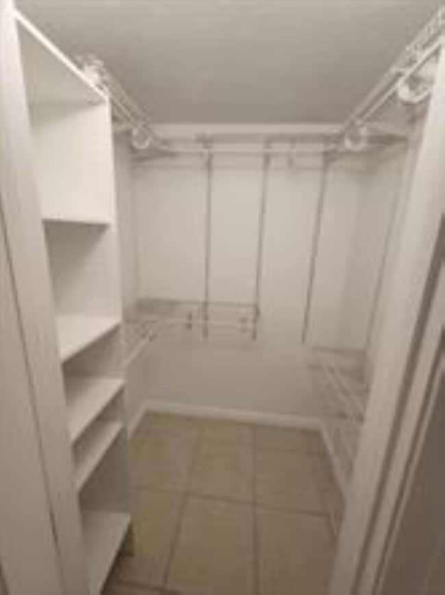 Foto del edificio - 1125 NE 16th Pl