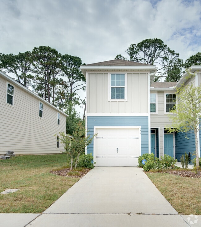 Apartments On Confederate Point Road