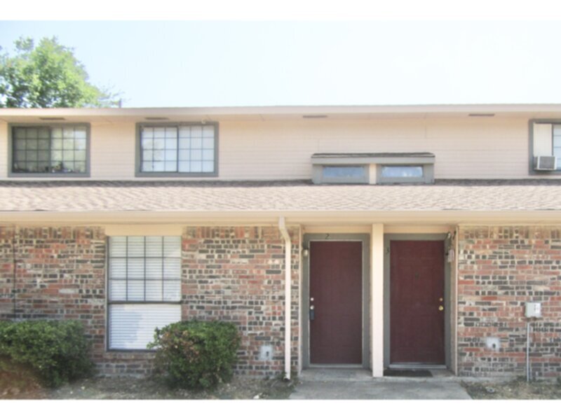 Foto principal - *****3 BEDROOM APARTMENT IN SEAGOVILLE******