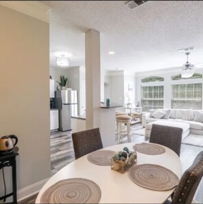 Foto del edificio - 2252 Beach Dr