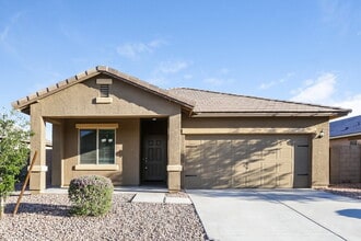 Building Photo - 24656 W Mobile Ln