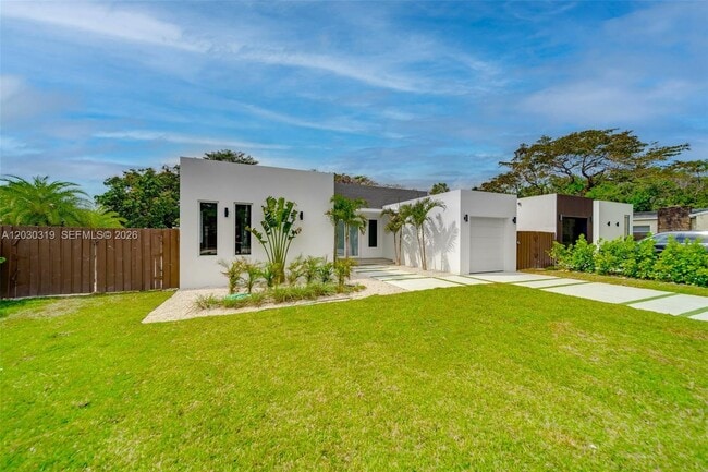 Building Photo - 8990 N Miami Ave