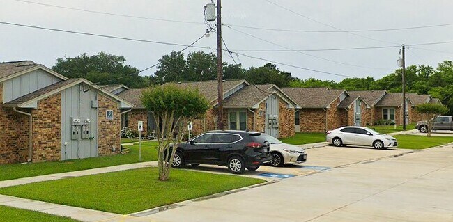 Foto del edificio - 1749 E.Henderson Road-#1749