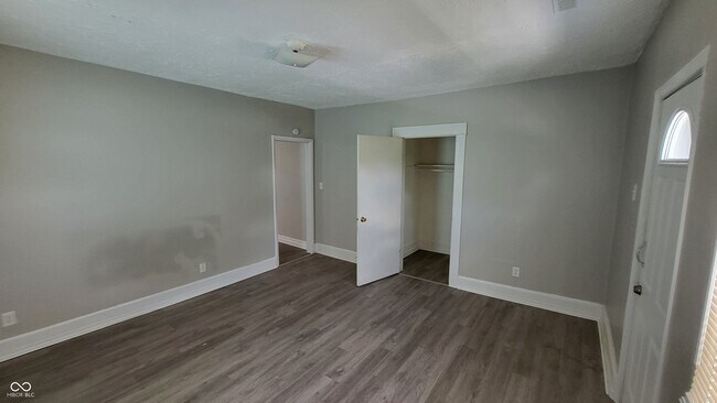 Foto del edificio - 3617 Unit A Upper Brookside Parkway South Dr