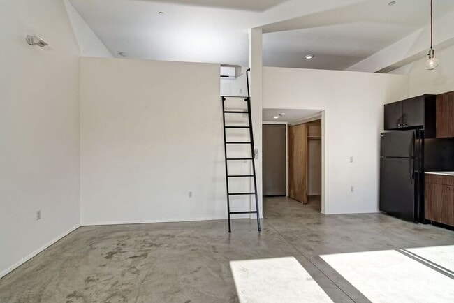 Foto del edificio - 2870 Fourth Ave
