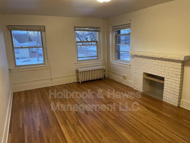 Foto del edificio - 200 E Laurel St