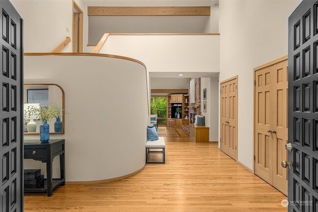 Building Photo - 4542 Ferncroft Rd