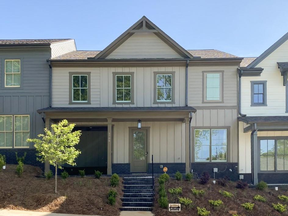 5706 Main St, Flowery Branch, GA 30542 Townhouse for Rent in Flowery