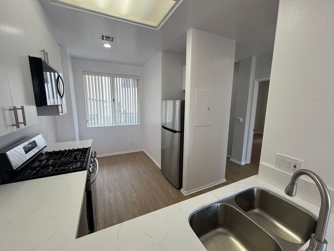 Foto del interior - 16117 Sunset Blvd