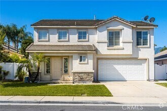 Building Photo - 1032 Aurora Ln