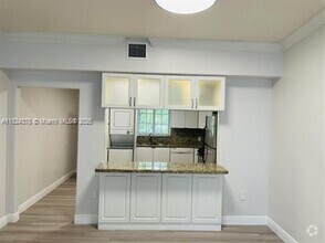 Building Photo - 1135 92nd St