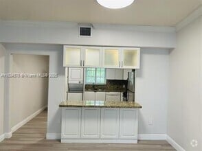 Building Photo - 1135 92nd St