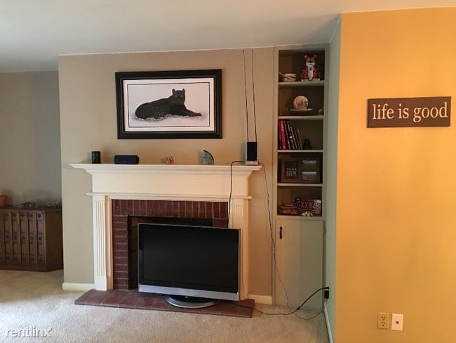 Foto del edificio - 2 br, 1 bath Apartment - 129 Westwood drive