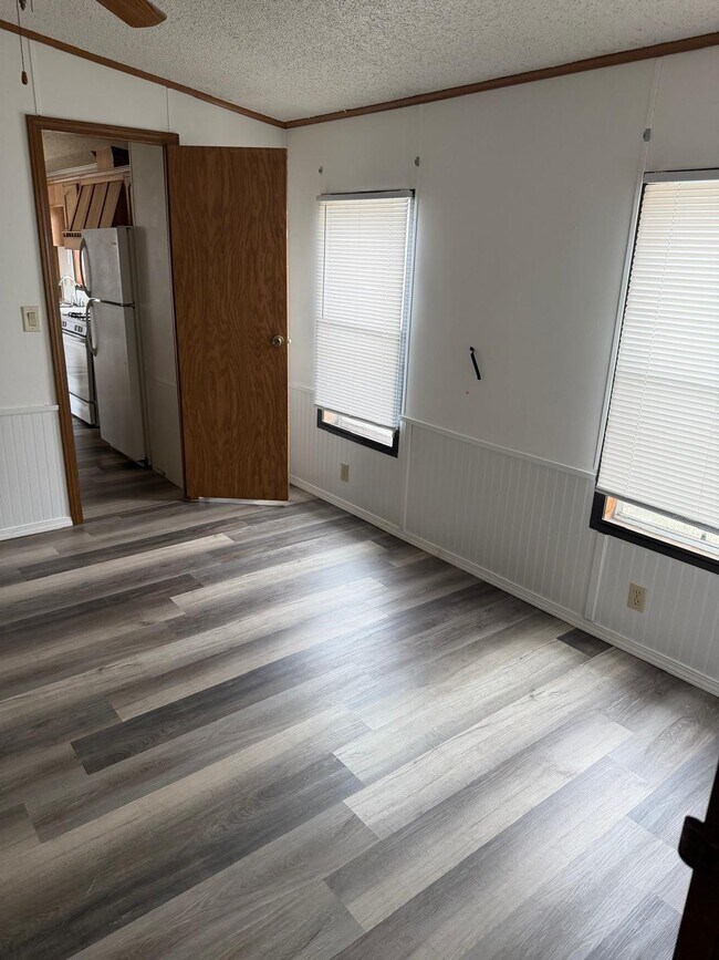 Foto del edificio - 905 W 37th Ave