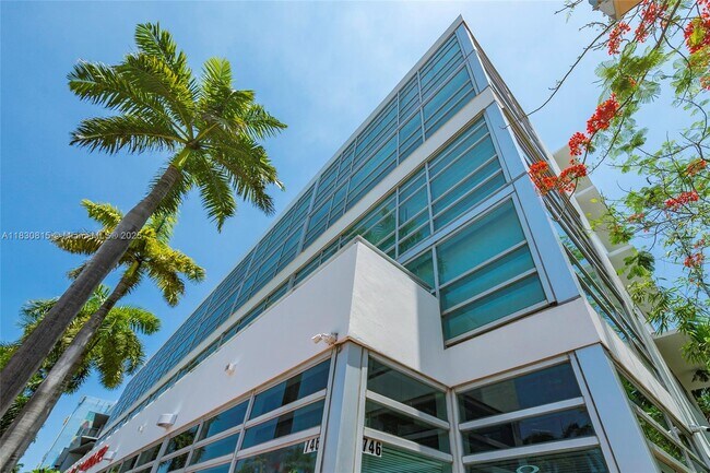 Foto del edificio - 421 Meridian Ave