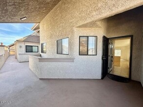 Building Photo - 574 Island View Cir