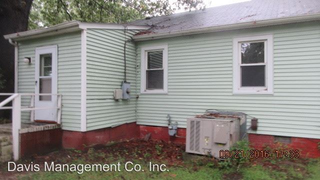 Building Photo - 106 Galax St