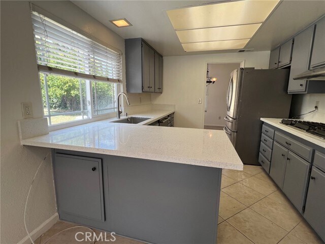 Foto del edificio - 4533 Pleasant St
