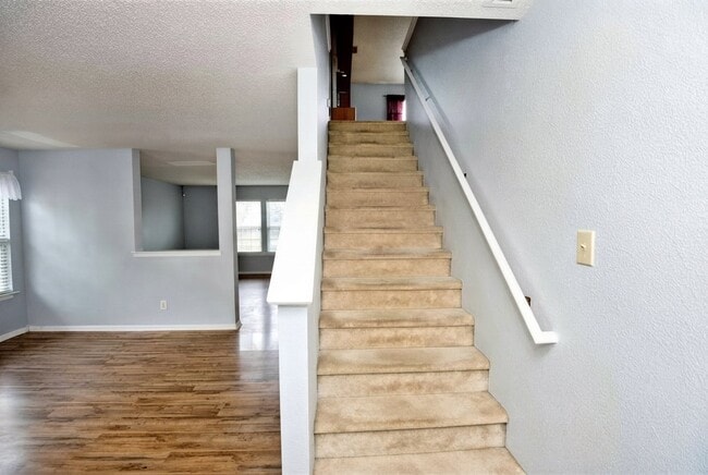 Building Photo - 14242 Weeping Cherry Dr