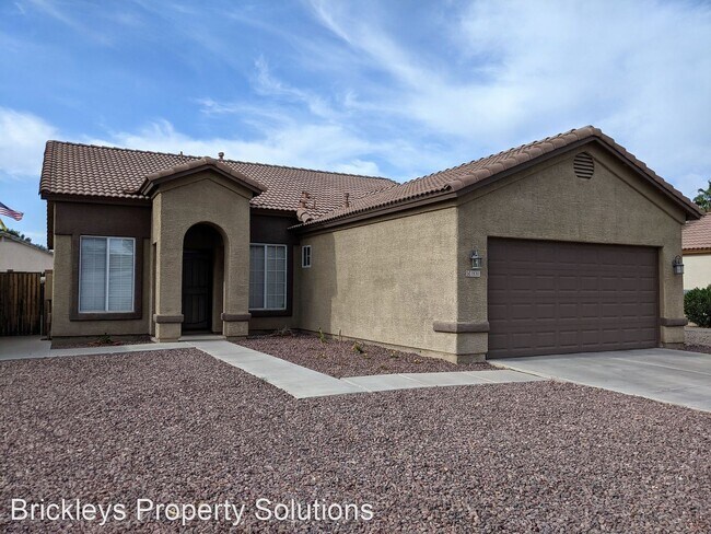 Foto del edificio - 4 br, 2 bath House - 1830 E Oakland St.