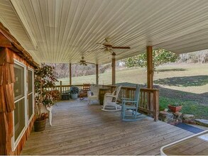 Building Photo - 492 Olinger Dr