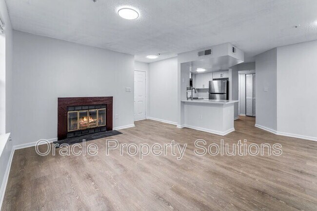 Building Photo - 14023 Vista Dr